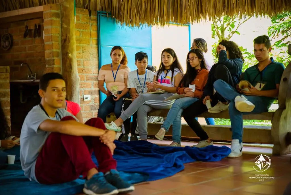 Registro fotográfico de actividades de la Corporación Pedagógica Diversidad (FOTO35)